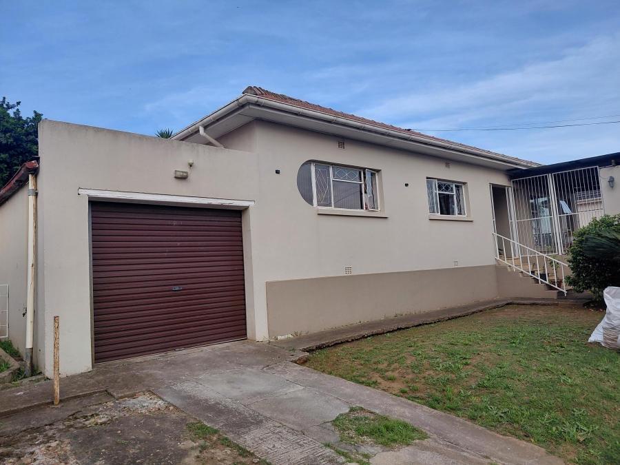 4 Bedroom Property for Sale in Van Riebeeck Hoogte Eastern Cape